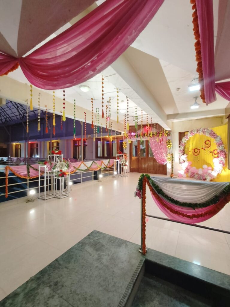 Avadh Hotel