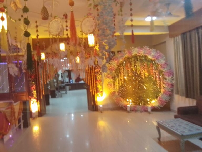 Avadh Hotel