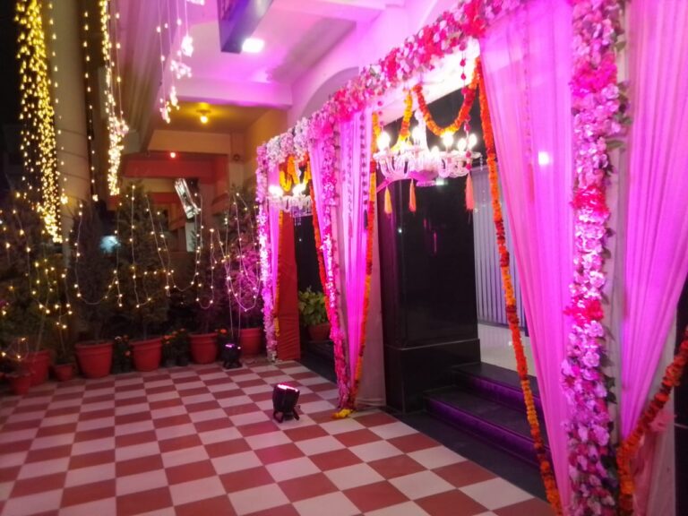 Avadh Hotel