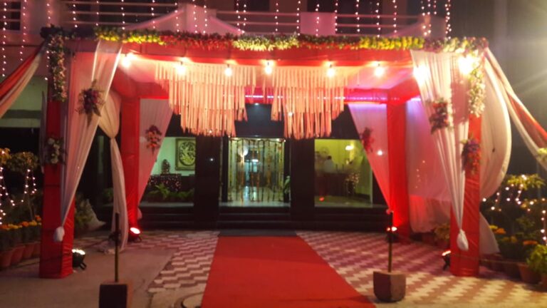 Avadh Hotel - Halls