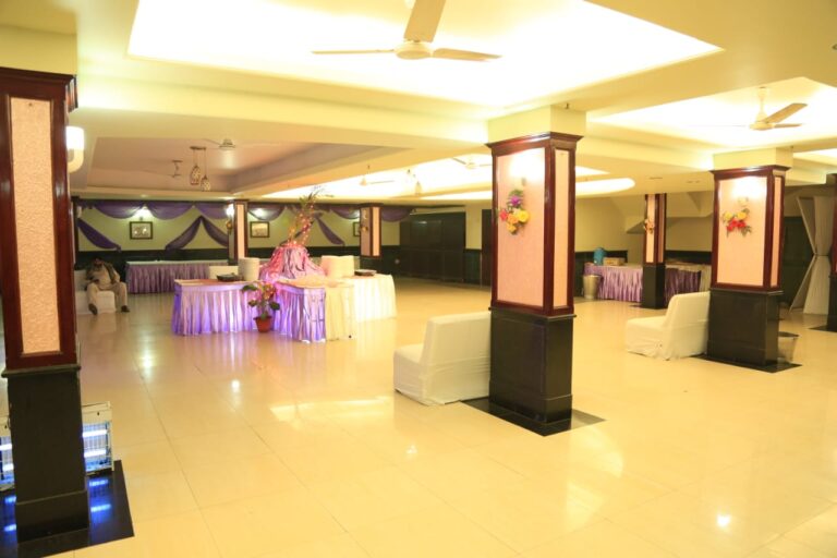 Avadh Hotel - Halls