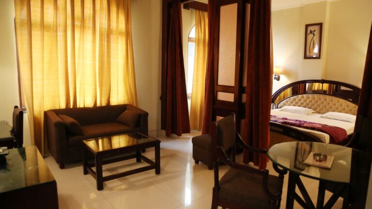 Avadh Hotels